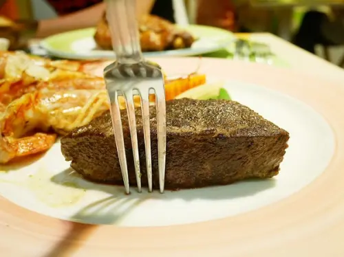 牛客棧 Steak House-科博館旁邊超值排餐  海陸選擇都不少  升級套餐CP值更高              