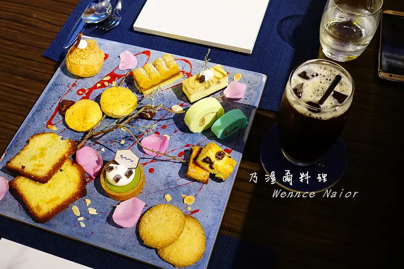 【東區創意料理】Wennce Naior 乃渥爾創意庶食 甜點下午茶吃到飽，重新出發！各位乃粉久等了│捷運忠孝復興│