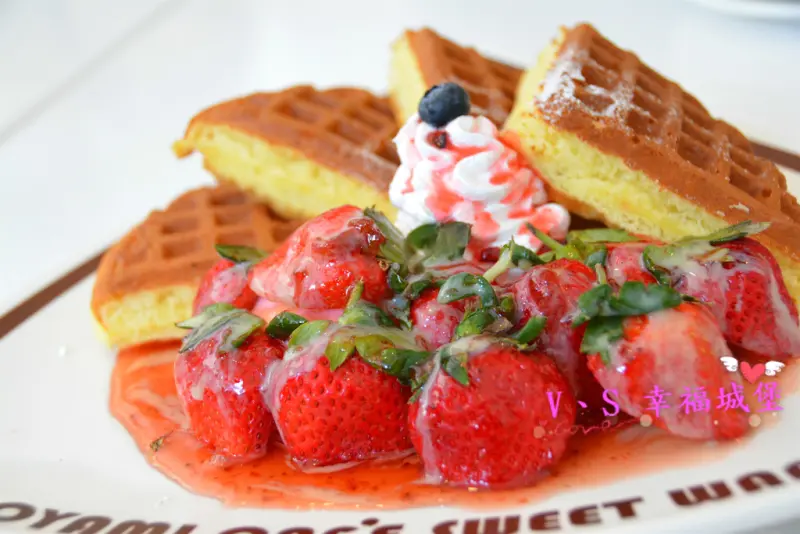 【板橋美食】捷運新埔站 Oyami cafe ~ 想跟姊妹一同身在夢幻城堡裡，享受義式下午茶時光，鬆餅、義大利麵...眾多餐點滿足你的嘴巴(二訪)