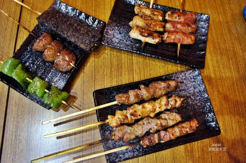 [輔大美食 柒串燒] 讚不絕口的涮口串燒  創新口味獨特風味 新莊 平價聚餐美食  /消夜/外帶/多種食材選擇