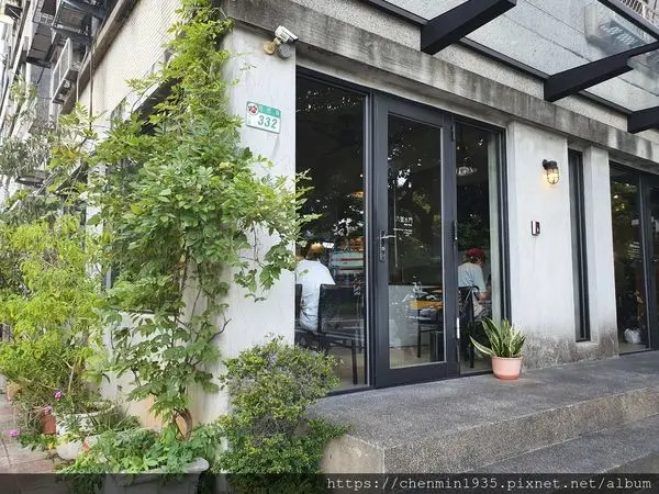 台北市松山區-六號水門 豆子有夠多的咖啡店
