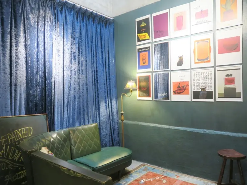 [老房子咖啡館] 畫公寓~詭譎色彩的文青基地