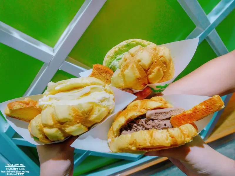 信義區排隊美食｜免跑日本! 比手掌還大的「世界第二好吃的現烤冰淇淋菠蘿麵包 台灣」：不油膩外皮極酥脆@捷運市政府站(neo19、日本必吃)