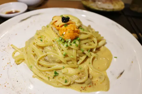 【台北美食】佐樂壽司·火鍋-『大安站』日式無菜單料理．海膽義大利麵