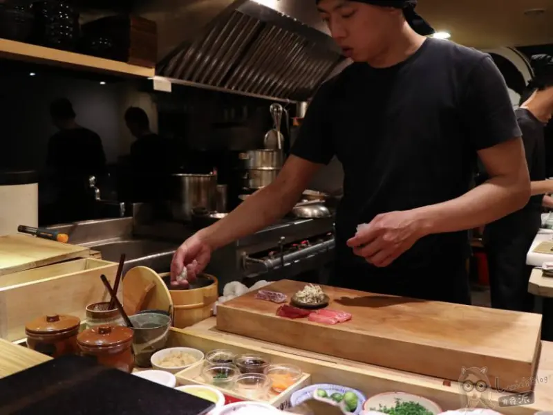 大安區日本料理》佐樂壽司，創意無菜單料理，品嚐師傅好手藝 - Lexies Blog，寫食派