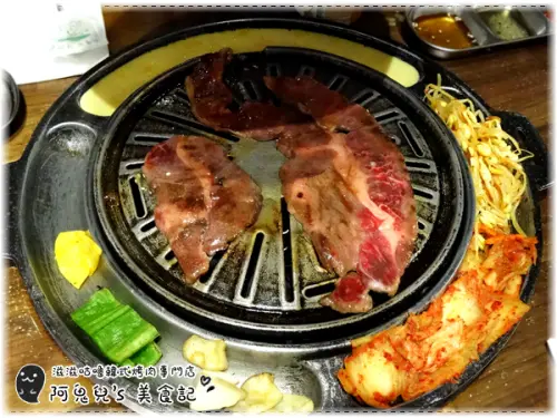 ∥台北中正∥쩝쩝꿀꺽 滋滋咕嚕韓式烤肉專門店．藝人納豆開的韓式烤肉店，厚厚肉片護心肉推薦必點＊公館