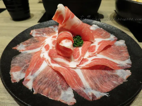 一起來相聚~    ..聚北海道昆布鍋 / 高雄大魯閣草衙道       