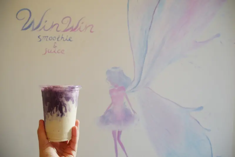 Win Win 果昔·台北東區現打濃郁果昔·漸層飲料·捷運忠孝敦化站·Facebook熱門打卡·Instagram熱門打卡