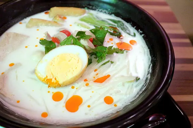 【信義區／市政府站】香茅小廚-星級泰式創意麵食 捨不得剩下的好湯頭 