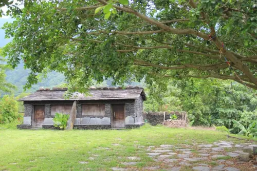 屏東。三地門。整座部落都是戶外美術館 傾聽圖騰的故事 / 青葉部落