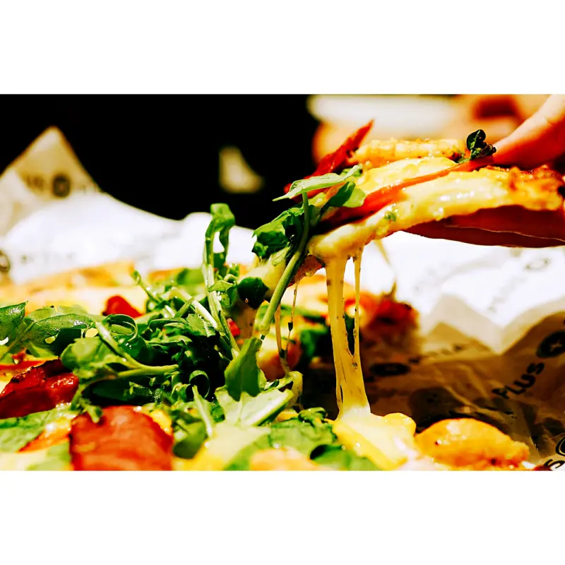 【國父紀念館美食】梁靜茹的店Plus Pizza｜客製化30種配料自己作主｜小資Pizza小吃享受7吋自由配