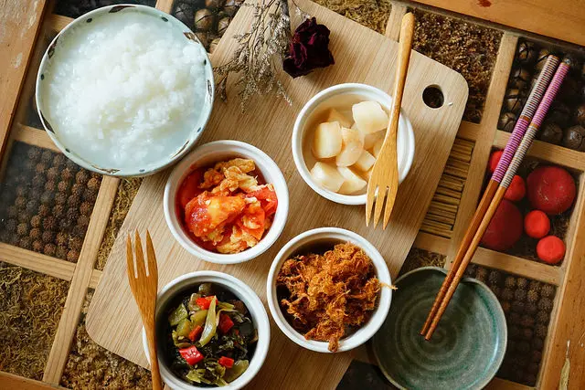 台中外賣美食 中秋節禮盒~廣記肉鬆 傳承50幾年的傳統老滋味 全台中最好吃的肉鬆抵嘉啦!!推薦必買香脆肉脯鬆