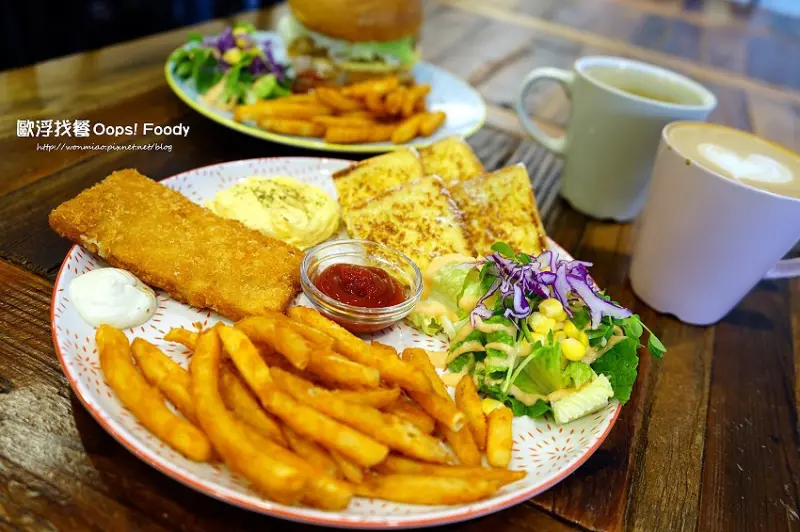 歐浮找餐  Oops! Foody ✿✿ 民權西路 / 平價早午餐 / 免服務費 / 小資族美食 / 輕食 / 早餐 / 漢堡 推薦 (菜單 menu)