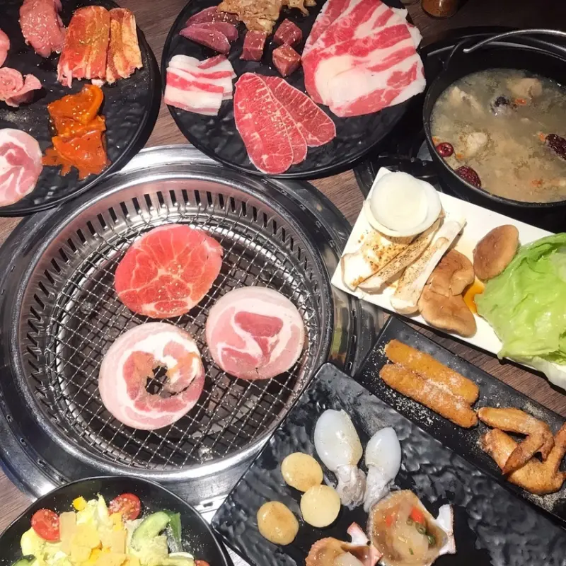 CP高的學生聚餐燒烤！西屯燒肉吃到飽 ● 野安燒烤鍋物 | 台中美食 | 逢甲東海美食