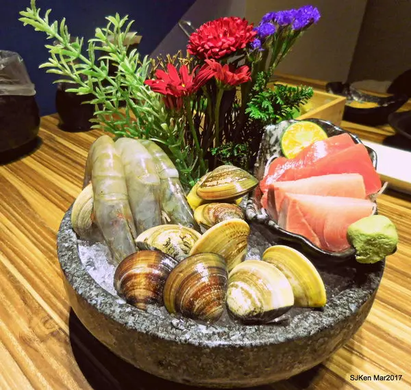 (新莊美食)「婧 Shabu」頂級精緻鍋物與日式和風料理--- 花團錦簇精緻豐盛的「地中海聯誼」海鮮鍋物料理 + 肉品套餐。