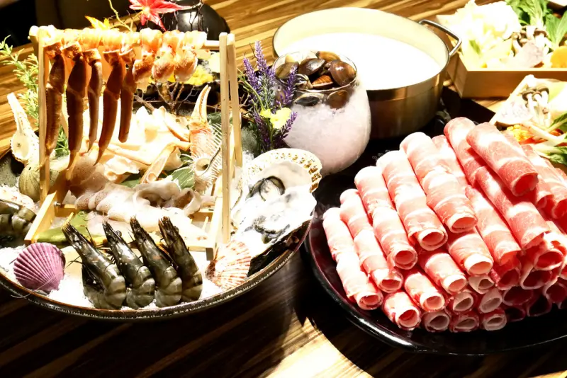 [新北新莊] 婧shabu蟹天蟹地蠔邁鍋威翻天