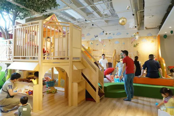 親子餐廳 食記 ► 台北 內湖區 ◄ Boss Mama ✔ 150坪寬敞空間 x 各年齡層的歡樂天地