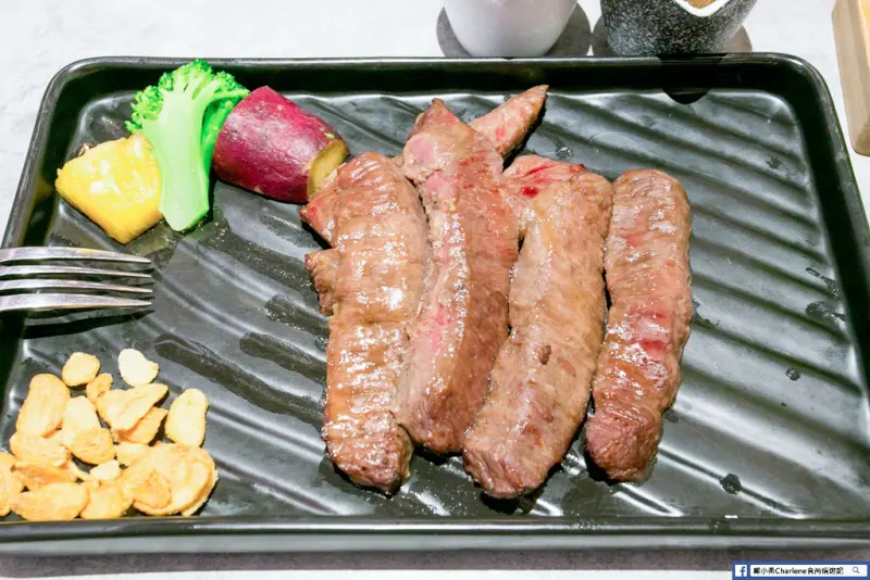 【台北松山】陶板屋和風創作料理(復興北店)－王品集團旗下，慶祝父親節！號召大胃王爸爸，香蒜瓦片牛肉加量50%哦！好划算呀～(合作)