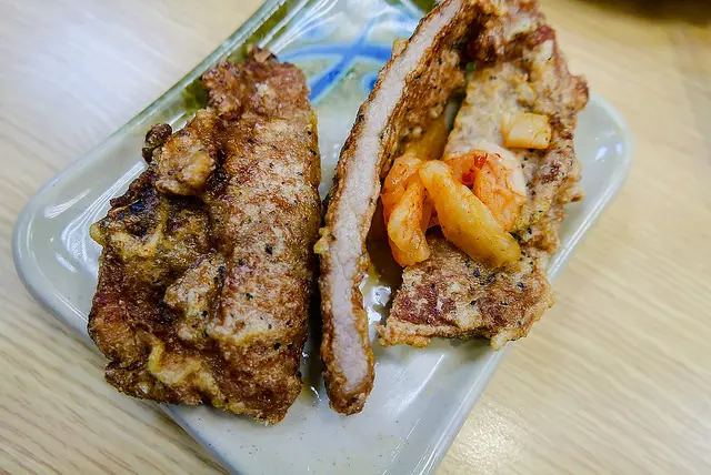 【台北捷運美食】【善導寺美食】藝人、軍公教人氣便當-青島排骨