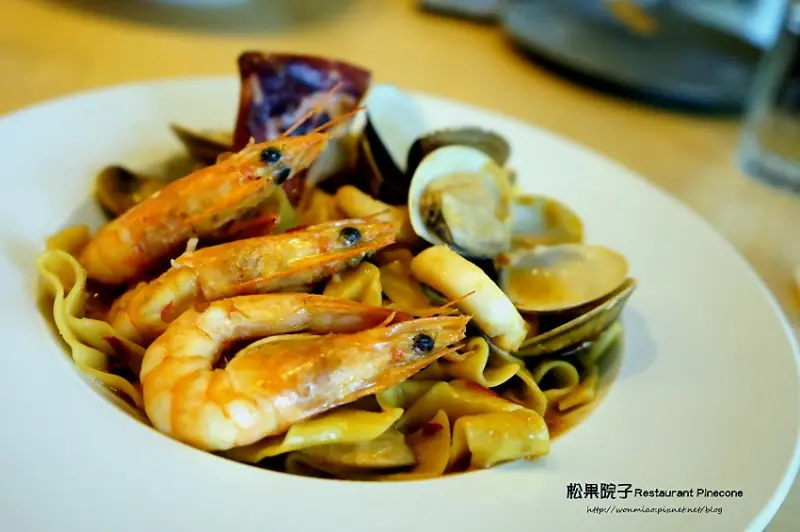 ✿ 松果院子 Restaurant Pinecone ✿ 民生社區 / 早午餐 / 下午茶 / 咖啡茶飲 / 輕食 / 聚餐  推薦 (完整菜單 menu)