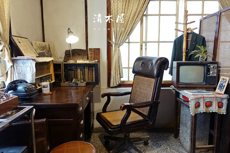 食嘉義｜清木屋せいもくや，今天不看醫生我們來診所喝咖啡 / 老屋咖啡