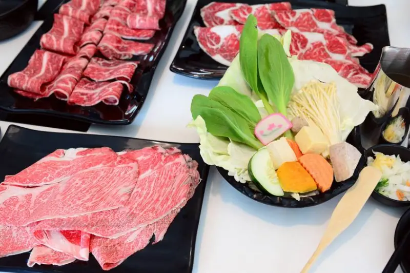 【美食】台北。大安區《夠夠肉》和牛 x 石頭火鍋 肉食主義者注意！