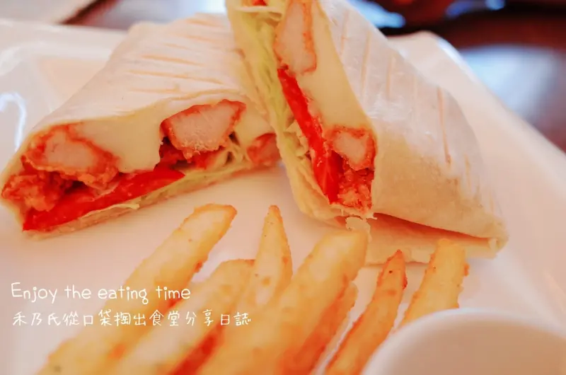 【關於美食（台東TAITUNG－貝爾咖啡早午餐Bear Cafe）】Enjoy the eating time禾乃氏從口袋掏出食堂分享日誌－來台東玩吧！放鬆心情，與熊熊來頓慢步調的輕食早午餐，再喝杯咖