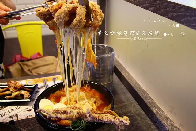 [台中♥北區]打啵G起司年糕鍋台中一中店。魷魚起司年糕鍋。韓國120cm串燒烤肉