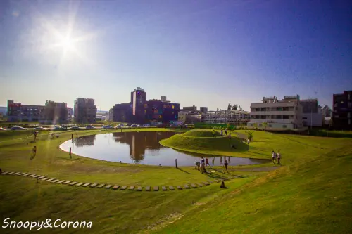 【玩樂．台中】台中南屯嘉明湖～不用翻山越嶺就能到達的天使眼淚，台中月牙灣IG打卡新地標
