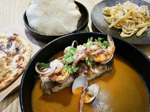 YATS葉子 Stay to eat-新竹東區義式餐廳  環境舒適、餐點精緻  雙人分享餐很值得嚐試  約會聚餐都適合              