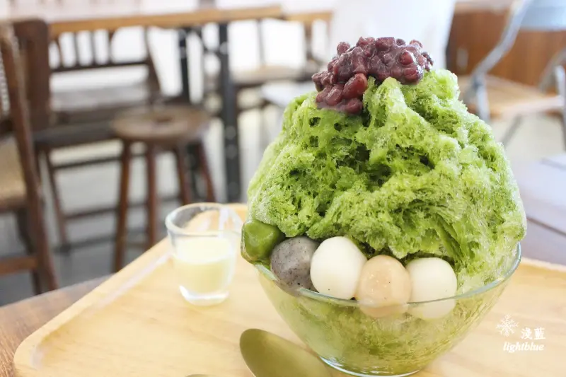 台中清水美食：淺藍 × Yorimichi 順道菓子店～抹茶冰和甜點一次都吃到