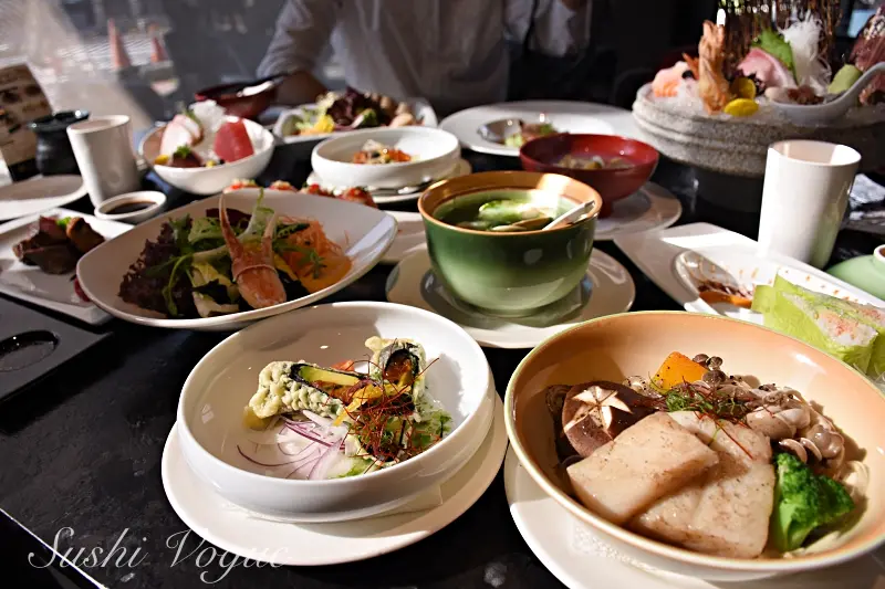 【新竹竹北餐廳推薦】Sushi Vogue 壽司窩三大精選套餐介紹！新竹最具特色的美式日本料理店！(好幾訪)
