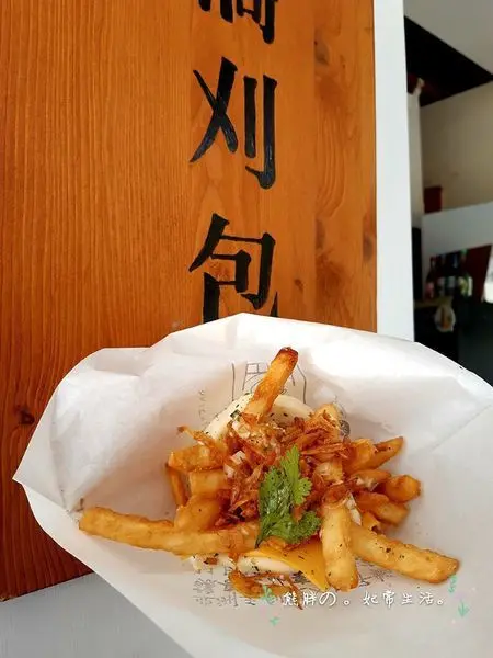 【台中】多種口味的刈包-櫻花蝦起司薯刈包好吃再盛橋刈包