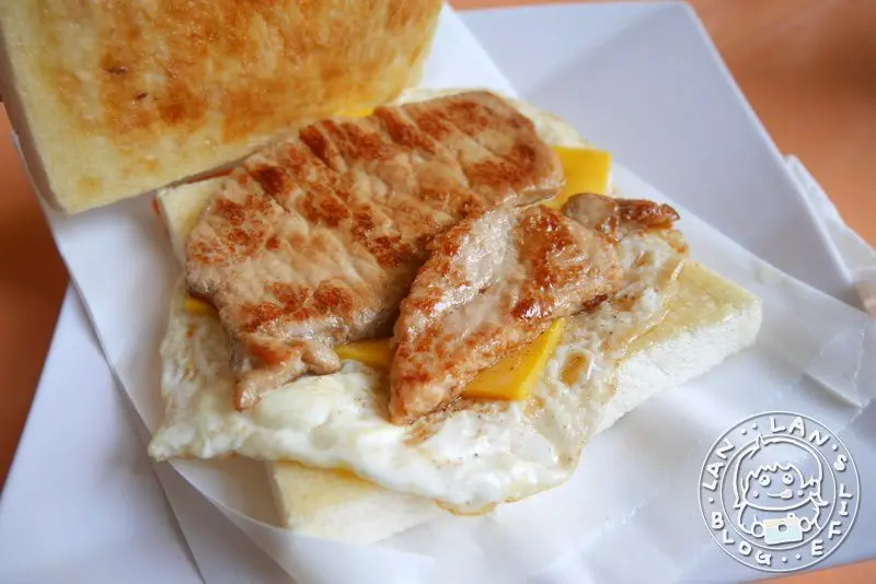 中山碳烤土司 －【可蜜達Comida炭烤吐司】高大鮮奶茶好喝　起司瀑布 - 嵐嵐的饗樂生活誌