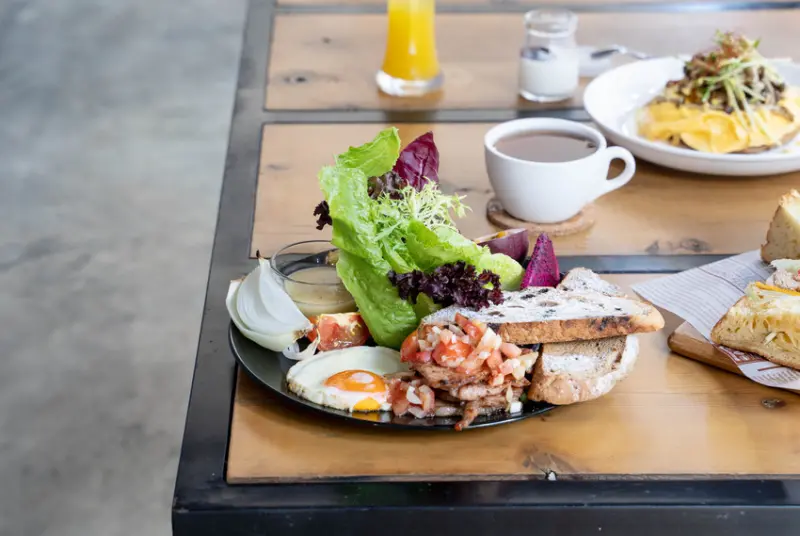 高雄，前鎮區 | 一日之初 | 用果香風味喚起轉角早午餐晨光