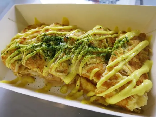 *台南早餐*少爺手作蛋餅專賣，大份量平價蛋餅，吃得到滿滿薯泥的綜合蛋餅!