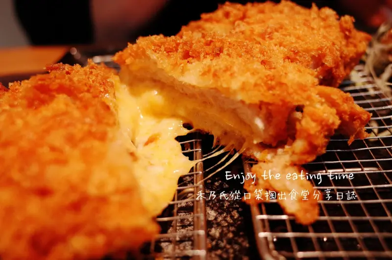 ｜關於美食（台東TAITUNG x 鐵花小路 IRON FLOWER TROD）｜Enjoy the eating time禾乃氏從口袋掏出食堂分享日誌－來台東玩吧！喚起學生時代記憶的老爹咖啡，化為鐵