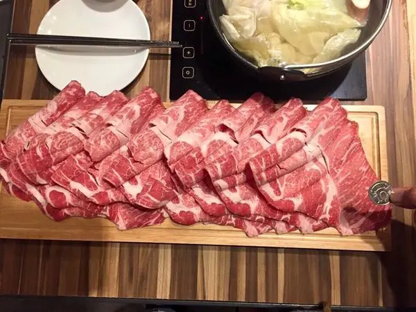 [台北美食] 台北鍋物新選擇  ↣ 肉普普 石頭•涮涮鍋 ↢ 五分埔周邊美食