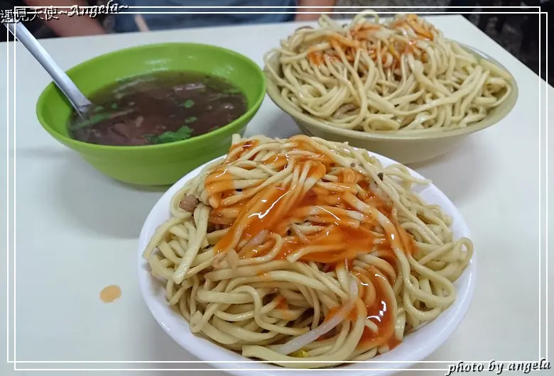 ▪ 在地人推薦市場巷內銅板美食~員林美食-阿發拉仔麵