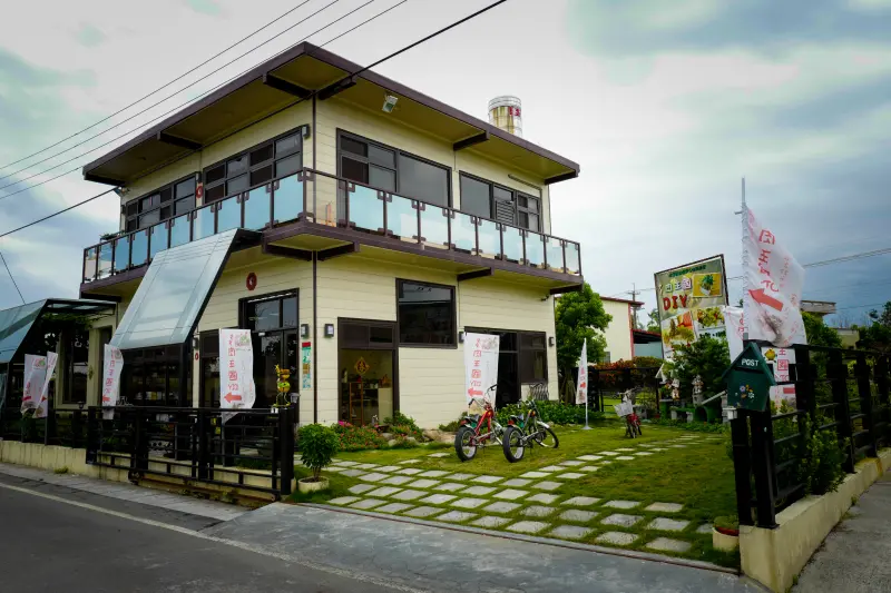 宜蘭五結【多肉王國DIY】@宜蘭新景點DIY @多肉盆栽親子DIY♥宜蘭雨天備案景點♥