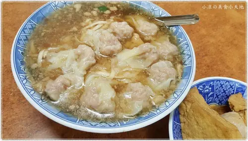 南屯老街小吃推薦║古早味人氣麵攤、餛飩麵、乾麵、魚丸懷舊好滋味(萬和宮斜對面