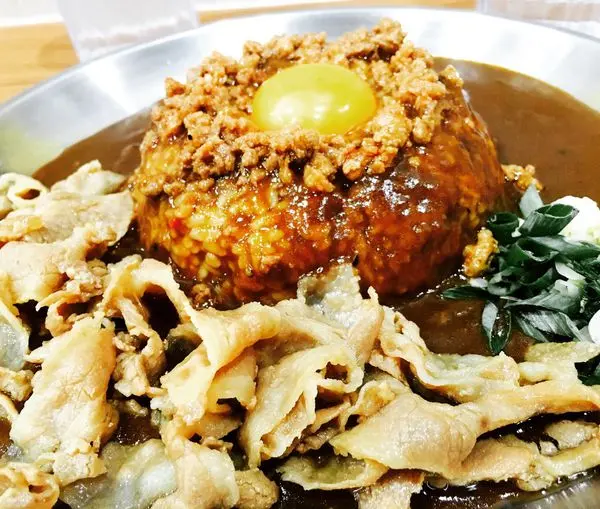 台北大安區-台灣咖哩-光華店{捷運忠孝新生站}日式咖哩+台式肉燥好對味