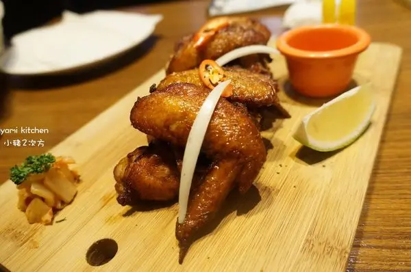 『yami kitchen』超滿足系異國料理。cp值超高的可口廚房 寶可夢在這裡陪你一起吃飯 ！