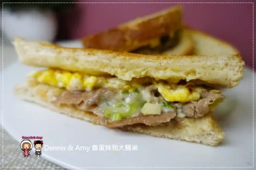 《台中西區早午餐分享》蘇菲亞的早晨-建康美式早午餐。美式熱起士三明治。起士煎餅。輕食三明治︱ 台中金典酒店旁 ~吃吃吃影片