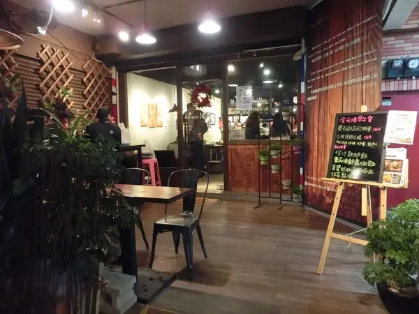 地平線1號 Horizon No.1        
      