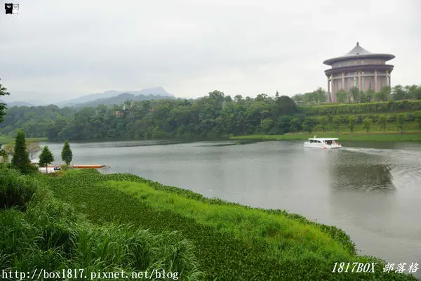 【新竹。峨眉】峨眉湖水上廊道。峨眉湖遊艇。綠能電動遊艇。細茅埔吊橋遊艇環湖。神祕清幽的湖光水色