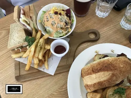 【高雄/食﹡小港】清爽早午餐文．歐兔啡食館