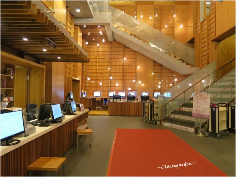 [特色圖書館]桃園 龍岡圖書館~全台最有設計感圖書館，黃金級綠建築 