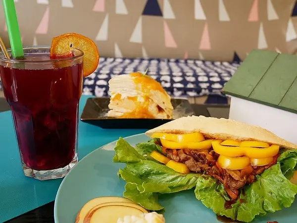 CJ Patisserie創意甜點-台中北區隱藏版輕食  躲在住宅區內的小店  所有食材堅持手做  讓你品嚐什麼是食物真正的味道 (愛評體驗券)        
      