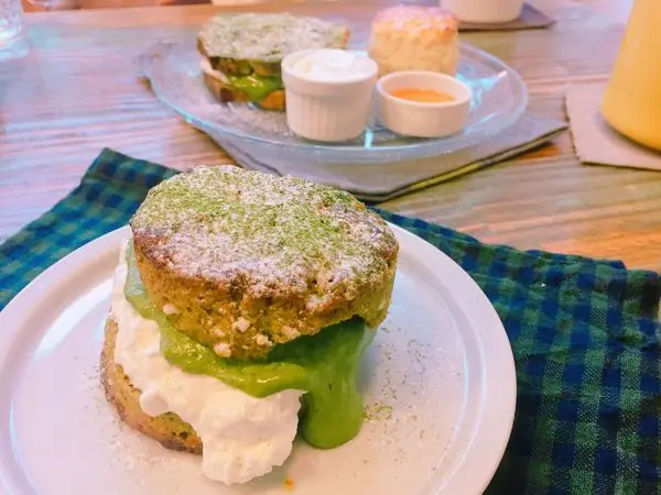 捷運忠孝復興站✿悄悄好食 早餐室✿悄悄好食 內用分店~~~ 隱藏在公寓三樓的厲害司康!!